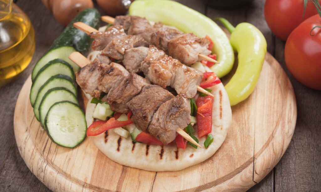 Souvlaki – Gegrillte Fleischspieße